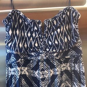 Like new Guess maxi dress!!